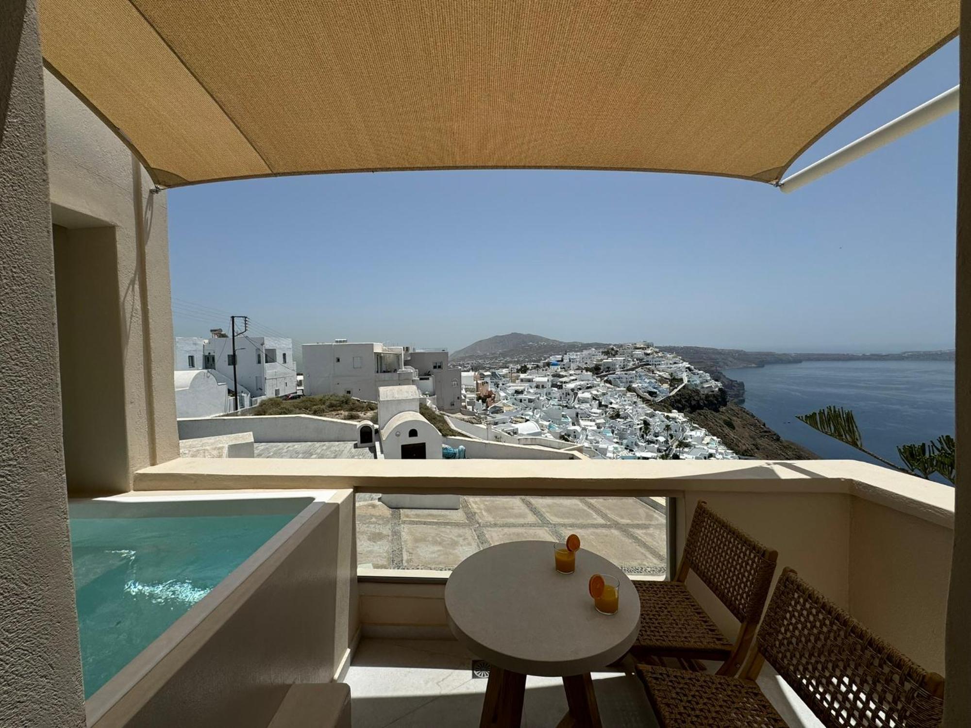 Morfes Luxury Suites By Caldera Houses ฟิรอสเตฟานี ภายนอก รูปภาพ