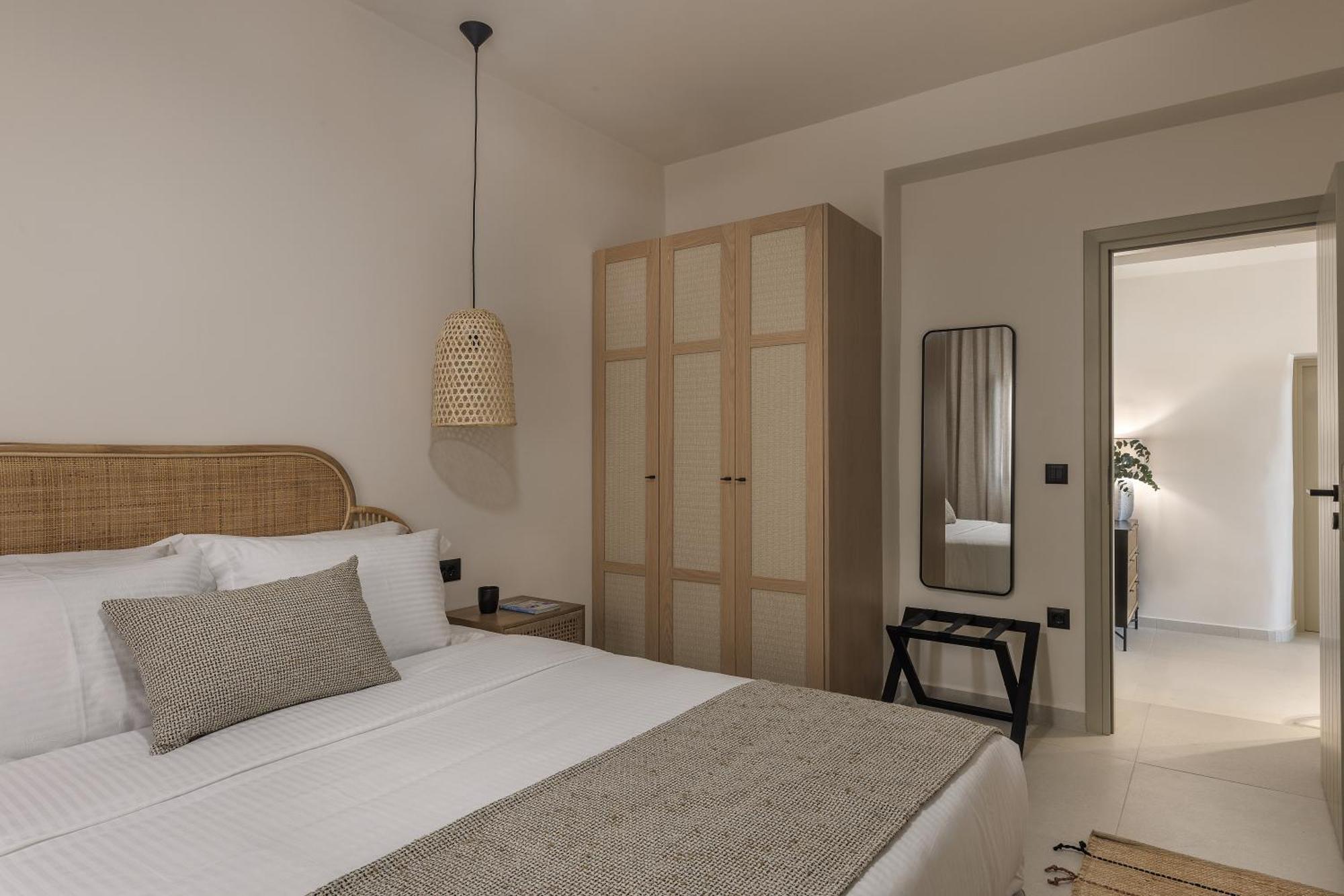Morfes Luxury Suites By Caldera Houses ฟิรอสเตฟานี ภายนอก รูปภาพ